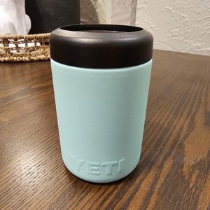 Yeti 12 oz koozie